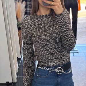 ZARA Geometric Patterned top